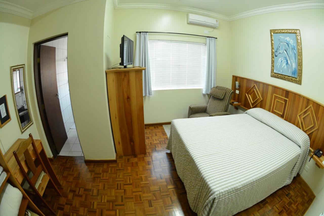 Italia Hotel Telemaco Borba Bagian luar foto